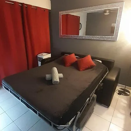 Bord De Parking, Proche Monaco, Menton Et Italie Roquebrune-Cap-Martin